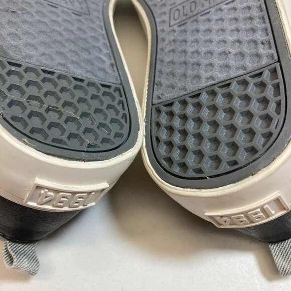 Old Navy Slip on Loafer Shoes Grey Smoke Boys 2 Slip on the Day - Picture 10 of 11